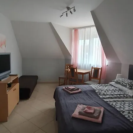 Pihenes Haza-relax Apartmanhaus Апартаменты *