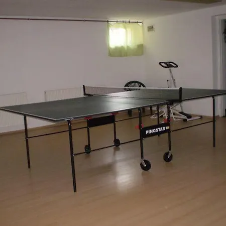 Апартаменты Pihenes Haza-relax Apartmanhaus *