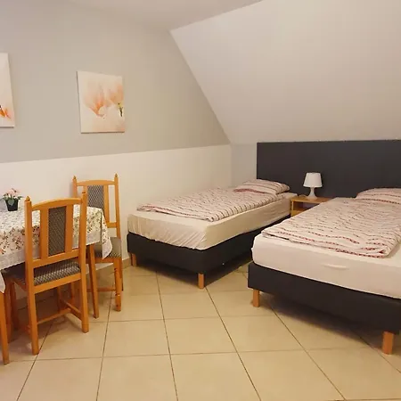 Pihenes Haza-relax Apartmanhaus Апартаменты *