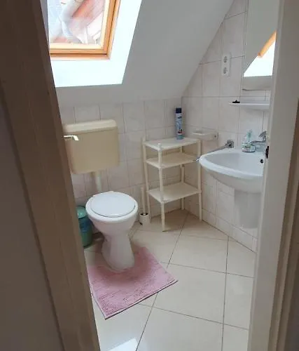 Apartment Pihenés Háza-relax Apartmanhaus *