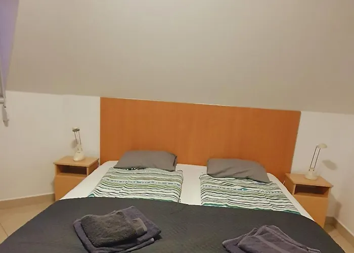 Pihenés Háza-relax Apartmanhaus Appartamento